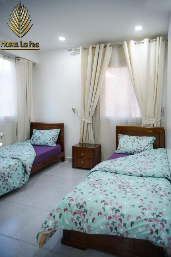 Hostel Les Pins Alger Exterior foto